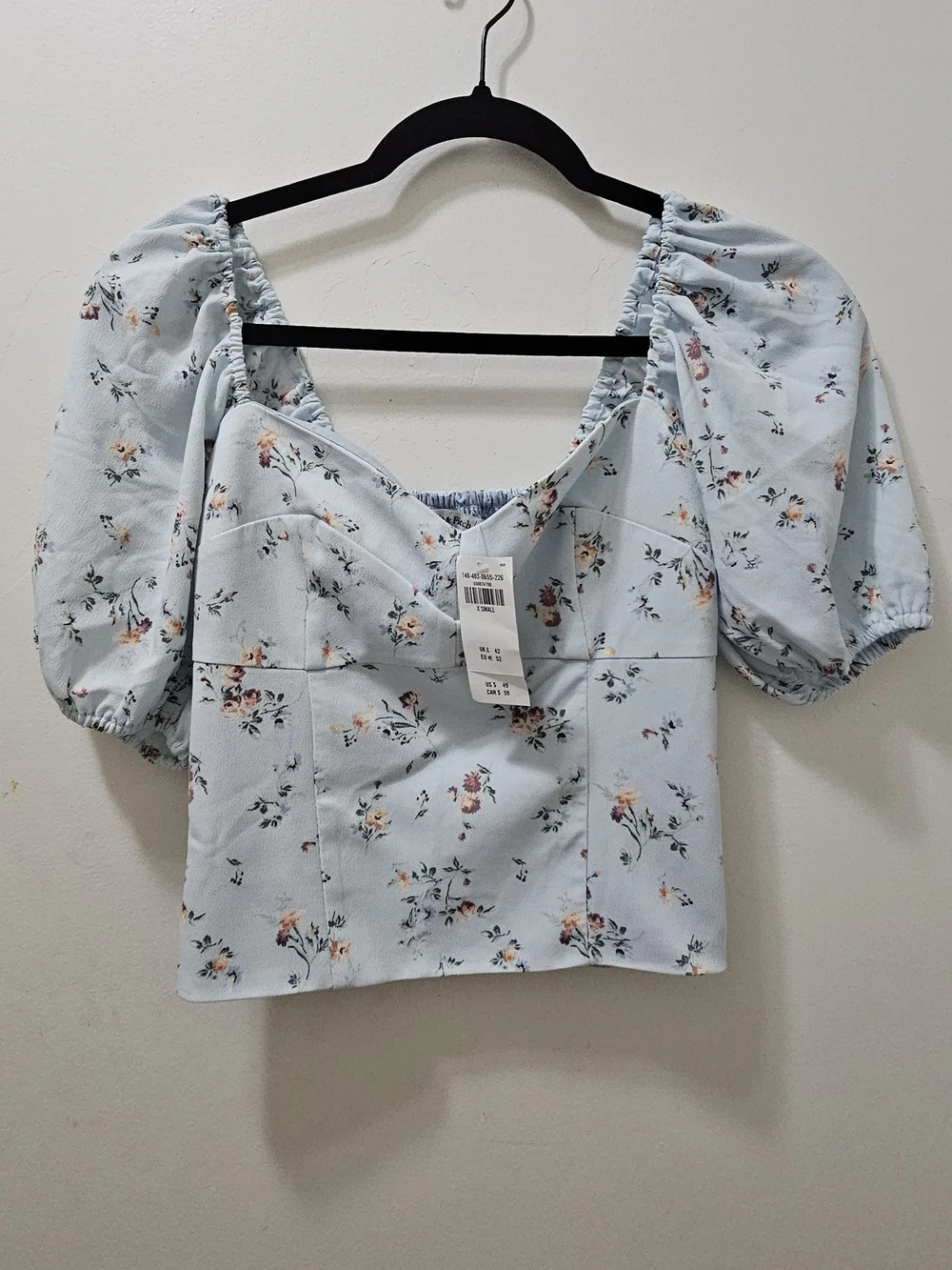 Abercrombie & Fitch Pale Blue Floral Puff-Sleeve Top